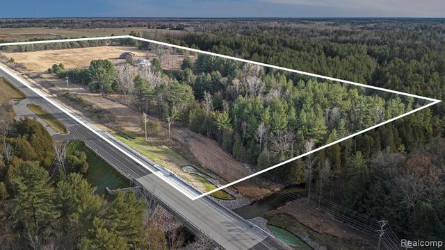 4901 M-55, Tawas City, MI 48763