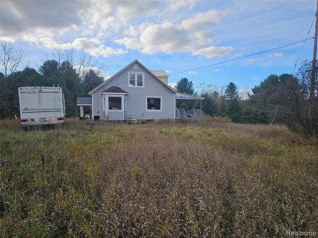 4901 M-55, Tawas City, MI 48763