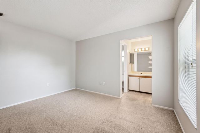 9946 RIVER CREST COURT, Orlando, FL 32825