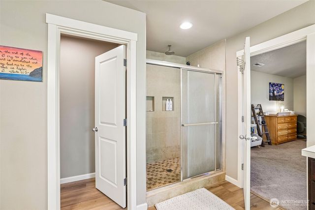 527 N Allen Creek Drive, Ridgefield, WA 98642