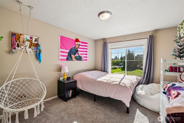 527 N Allen Creek Drive, Ridgefield, WA 98642