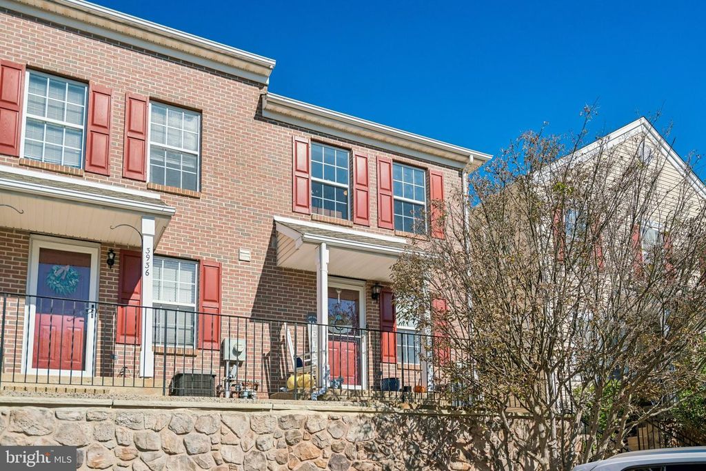 3938 CAPTAIN MOLLY CIR, DOYLESTOWN, PA 18902 — exterior