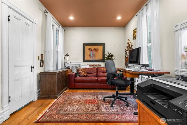 718 N K Street, Tacoma, WA 98403