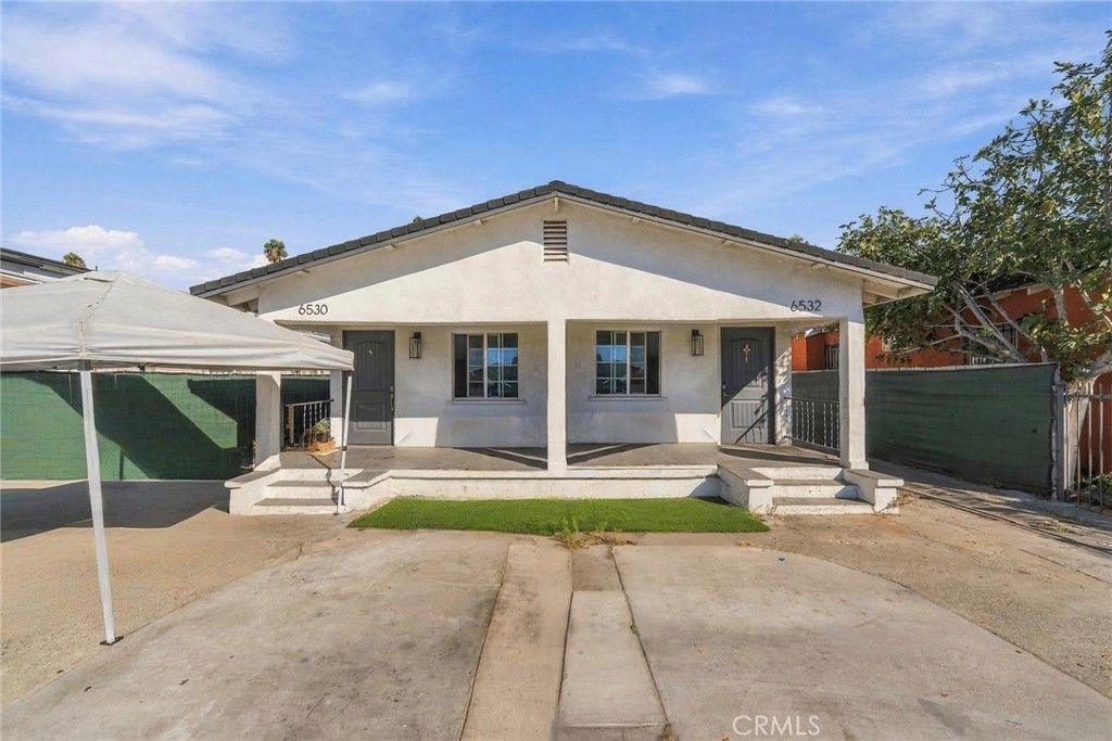 6530 Denver, Los Angeles, CA 90044 — exterior