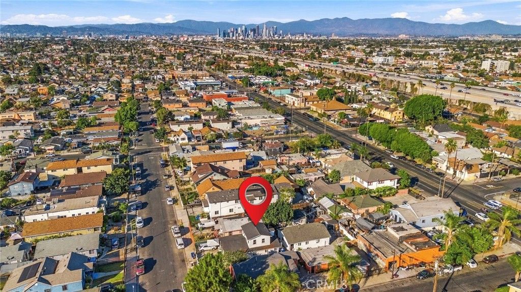 6530 Denver, Los Angeles, CA 90044 — photo 5