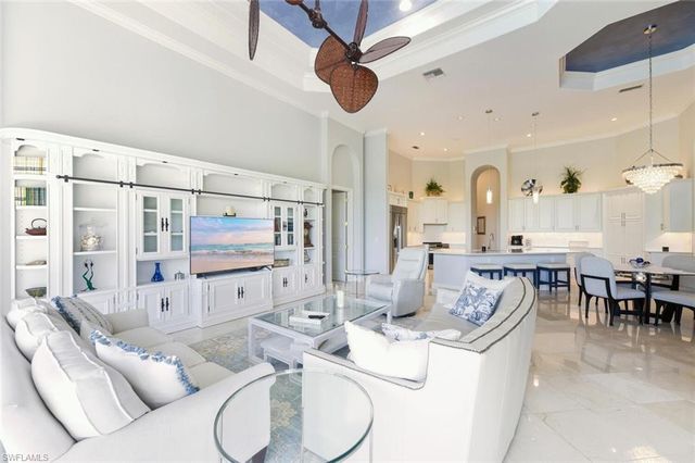 396 Terracina WAY, Naples, FL 34119