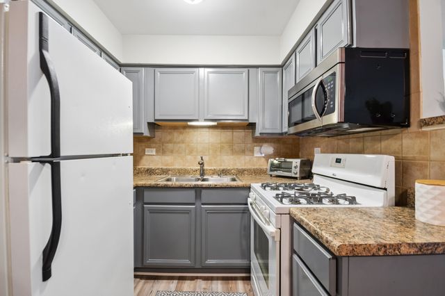 10820 Kilpatrick Avenue 1SW, Oak Lawn, IL 60453