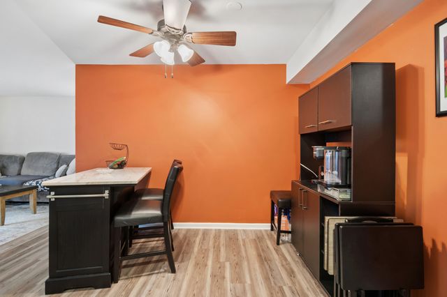 10820 Kilpatrick Avenue 1SW, Oak Lawn, IL 60453