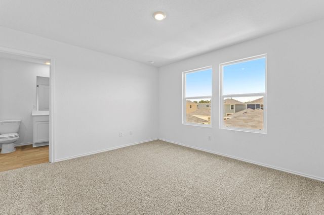 308 Nizao LN, Bastrop, TX 78602