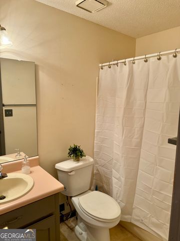 206 Westfield Drive, Warner Robins, GA 31093