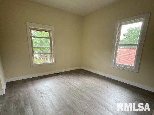 2339 S 10TH Street, Springfield, IL 62703