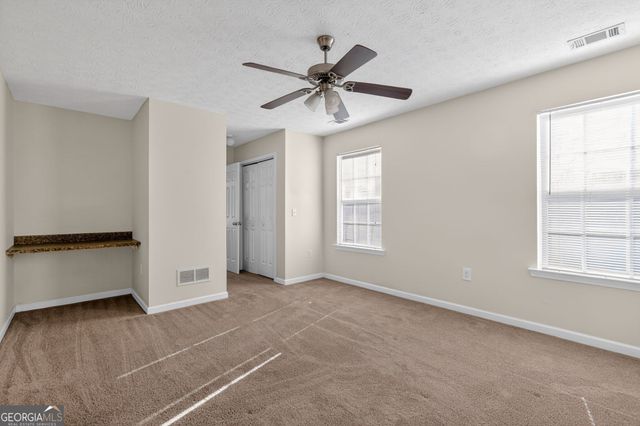 320 Twin Oaks Lane, Dallas, GA 30157