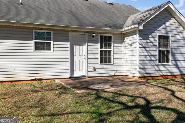 320 Twin Oaks Lane, Dallas, GA 30157