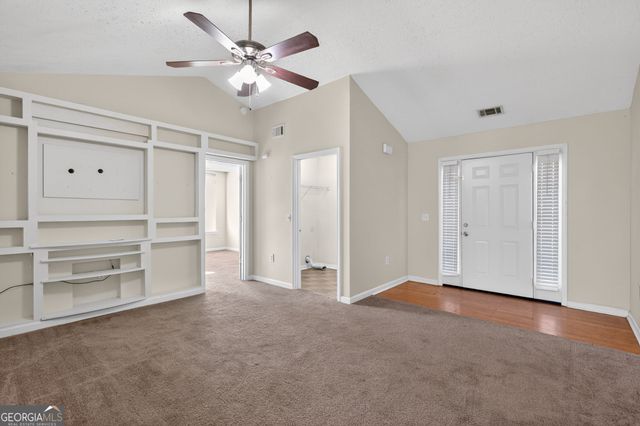 320 Twin Oaks Lane, Dallas, GA 30157