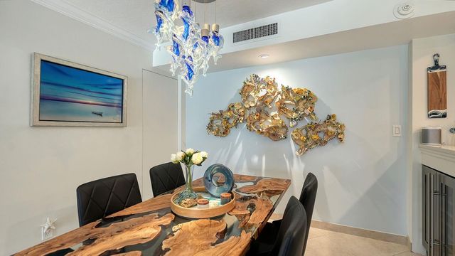 1 BENJAMIN FRANKLIN DRIVE 116, Sarasota, FL 34236