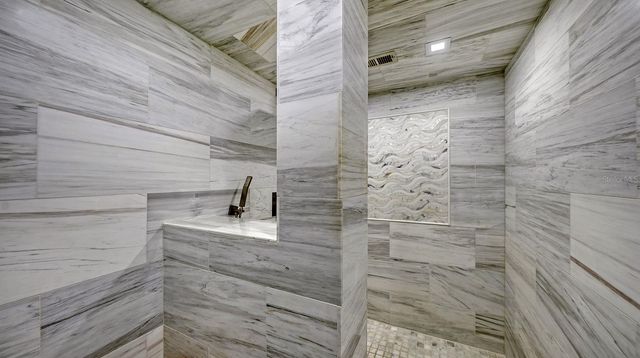 1 BENJAMIN FRANKLIN DRIVE 116, Sarasota, FL 34236