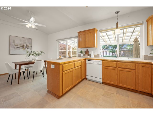 1376 ANDERSEN Ln, Eugene, OR 97404