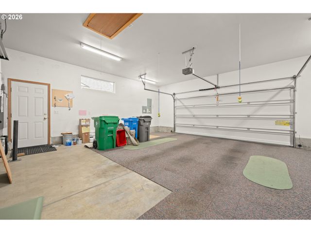 1376 ANDERSEN Ln, Eugene, OR 97404
