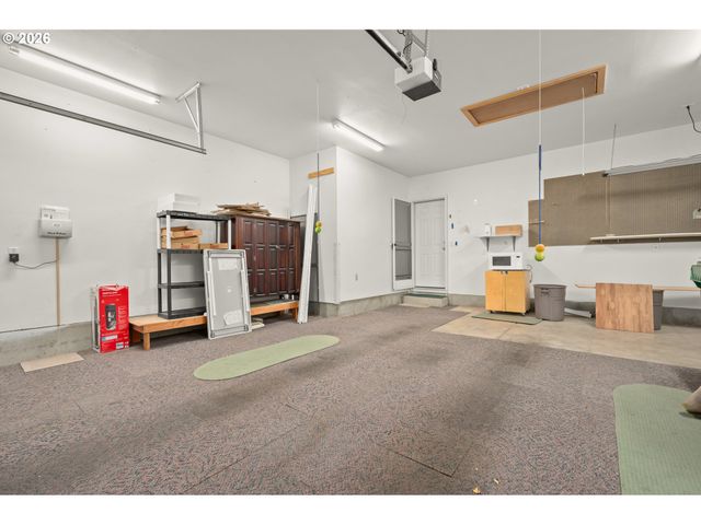 1376 ANDERSEN Ln, Eugene, OR 97404