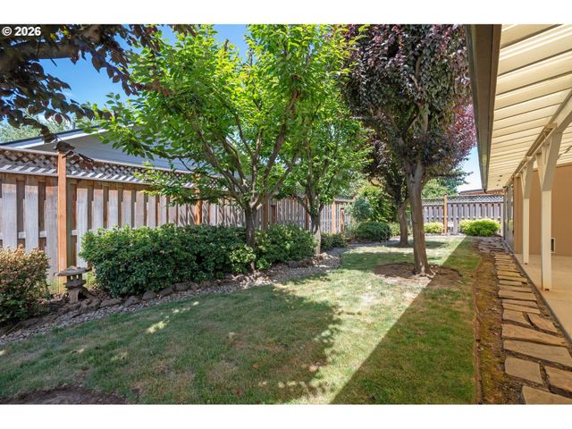 1376 ANDERSEN Ln, Eugene, OR 97404