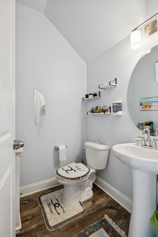 427 Deveron Dr, Gallatin, TN 37066