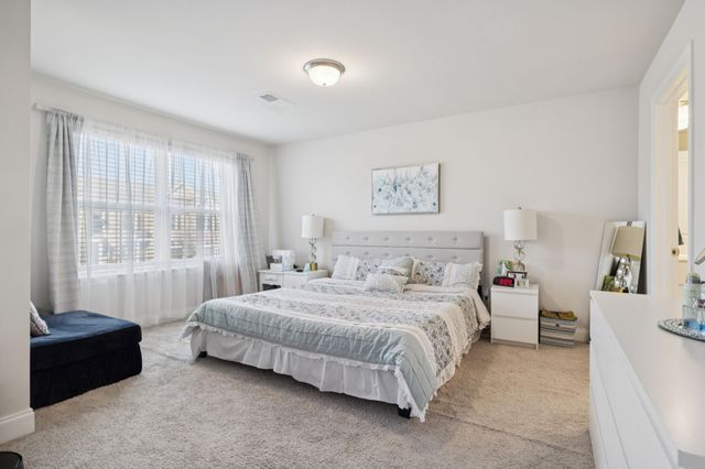 427 Deveron Dr, Gallatin, TN 37066