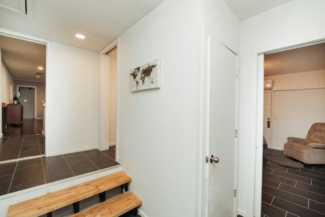 1615 S Delaware Avenue, Springfield, MO 65804