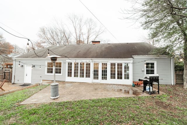 1615 S Delaware Avenue, Springfield, MO 65804