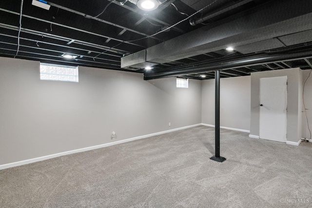 6085 Capri Drive, Cincinnati, OH 45224