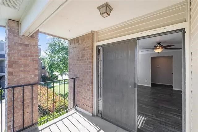 5902 Marvin Loving Drive 204, Garland, TX 75043