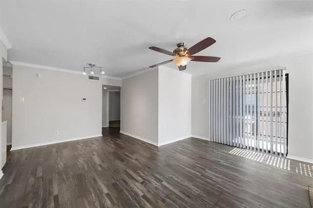 5902 Marvin Loving Drive 204, Garland, TX 75043