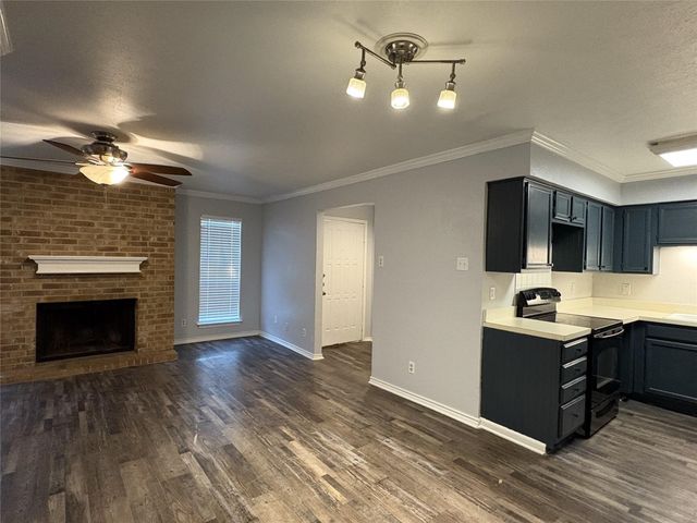 5902 Marvin Loving Drive 204, Garland, TX 75043