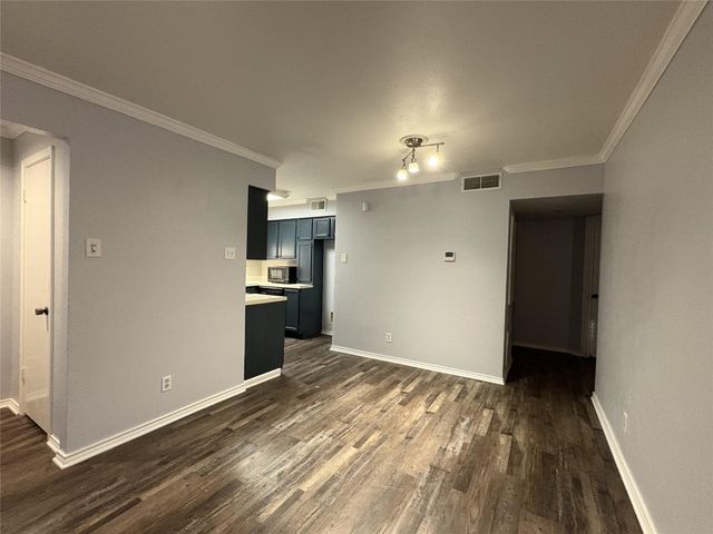 5902 Marvin Loving Drive 204, Garland, TX 75043