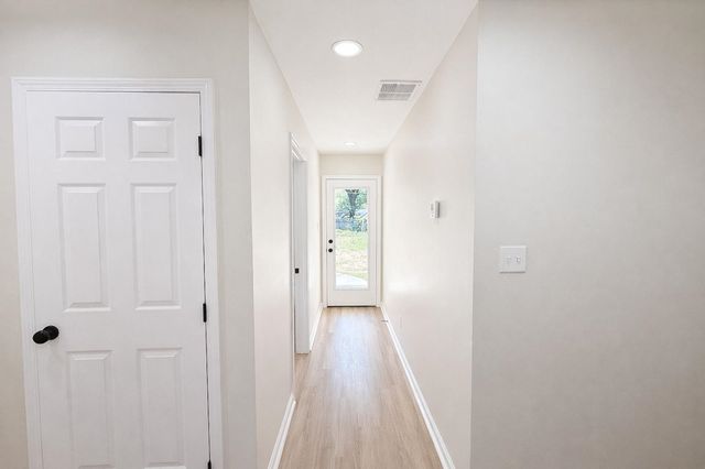 4570 NEWTON DR, Memphis, TN 38109