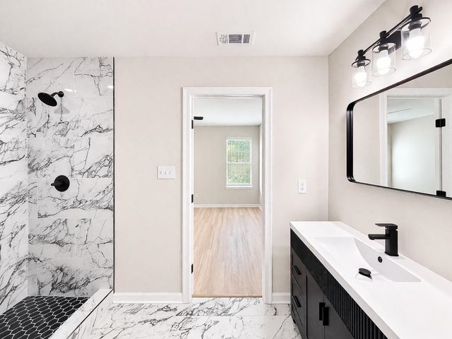 4570 NEWTON DR, Memphis, TN 38109