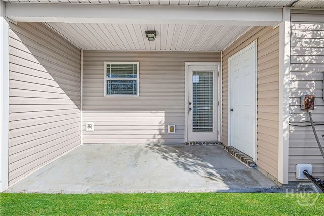 70 Winter Lake Circle, Savannah, GA 31407