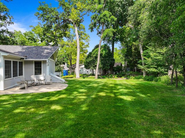 413 Hillcrest DRIVE, Fontana, WI 53125