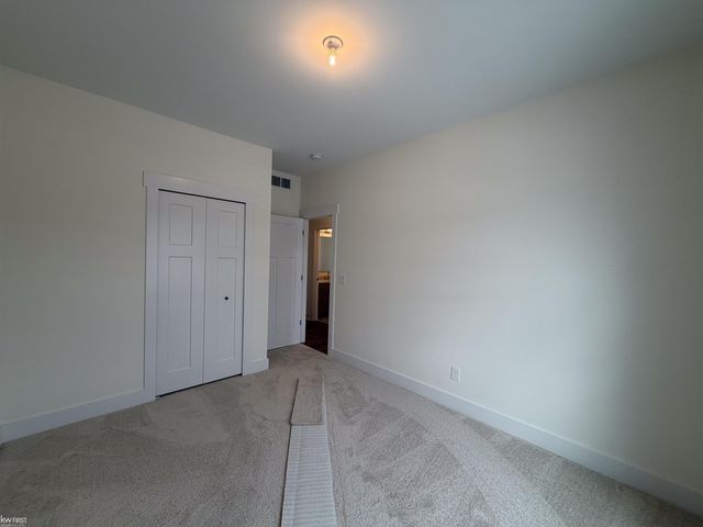 5311 Championship Drive 39, Linden, MI 48451