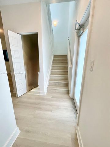 4700 NW 84th Ave 15, Doral, FL 33166