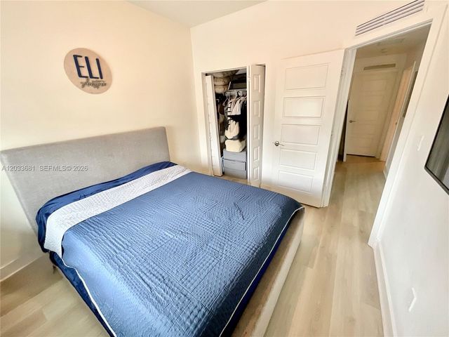 4700 NW 84th Ave 15, Doral, FL 33166