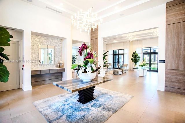 4700 NW 84th Ave 15, Doral, FL 33166