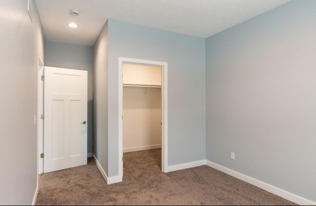 557 Ira Avenue, Kalamazoo, MI 49048