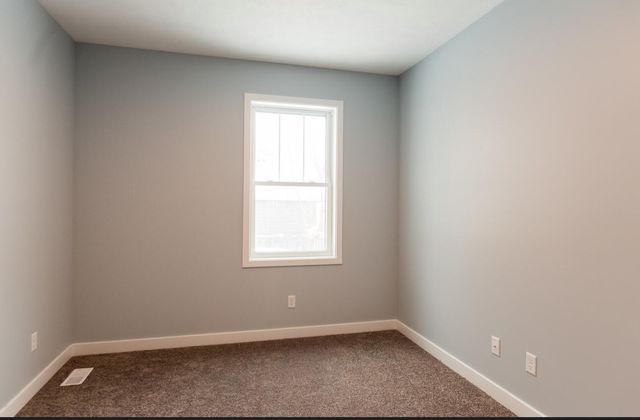 557 Ira Avenue, Kalamazoo, MI 49048