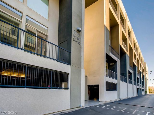 2775 West Pebble Road 505, Las Vegas, NV 89123