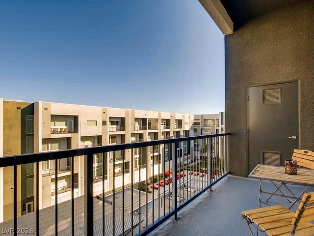 2775 West Pebble Road 505, Las Vegas, NV 89123