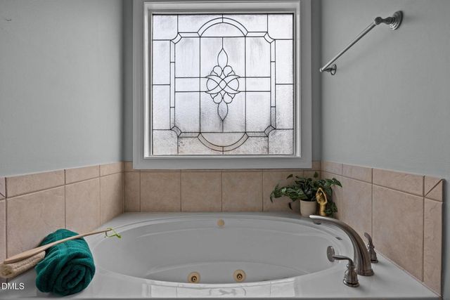 16 Keystone Court, Angier, NC 27501