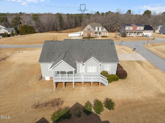 16 Keystone Court, Angier, NC 27501