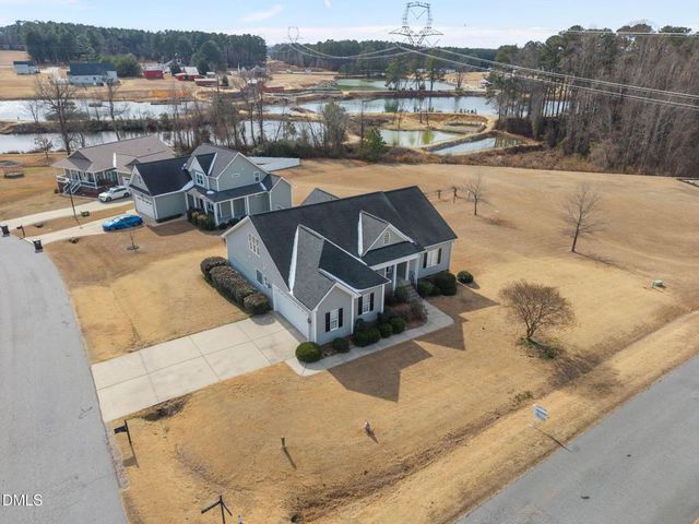 16 Keystone Court, Angier, NC 27501