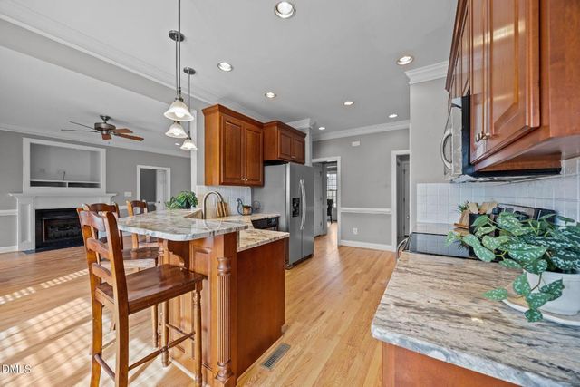 16 Keystone Court, Angier, NC 27501