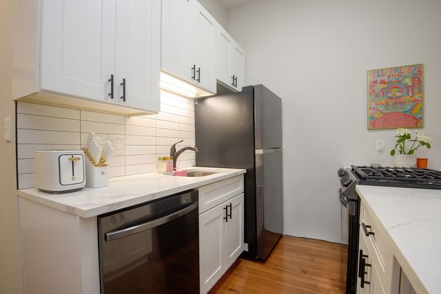 3505 N Sheffield Avenue 1R, Chicago, IL 60657